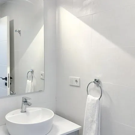 Skovde Апартаменты