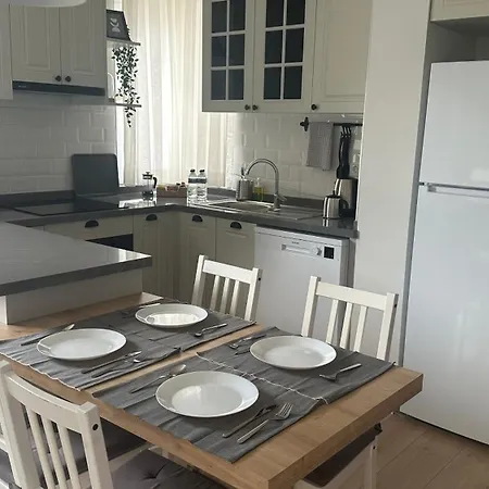 Апартаменты Skovde *