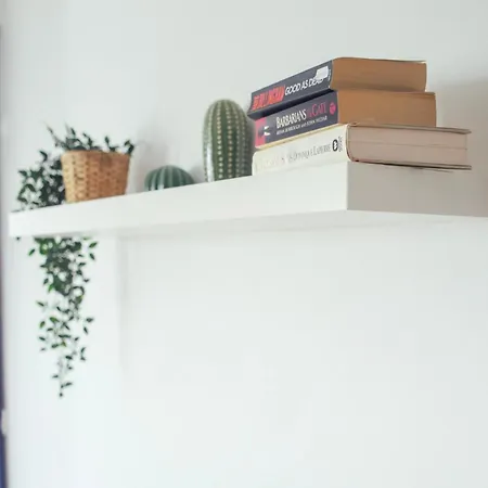 Skovde Appartement *