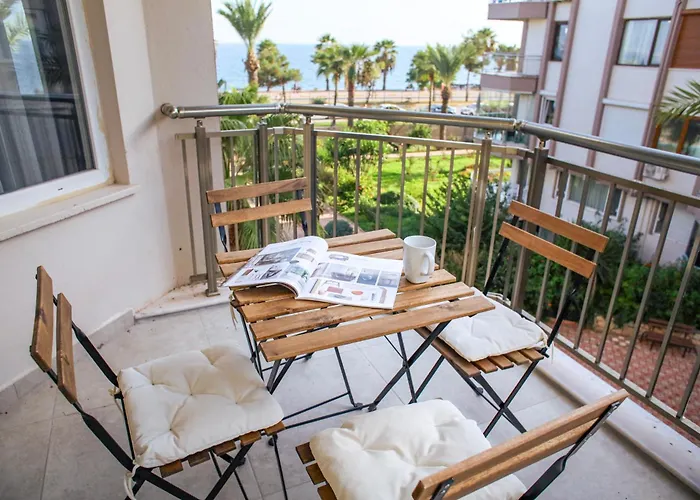 Skovde Αττάλεια