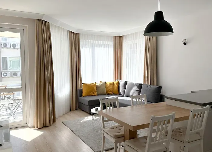 Skovde Αττάλεια