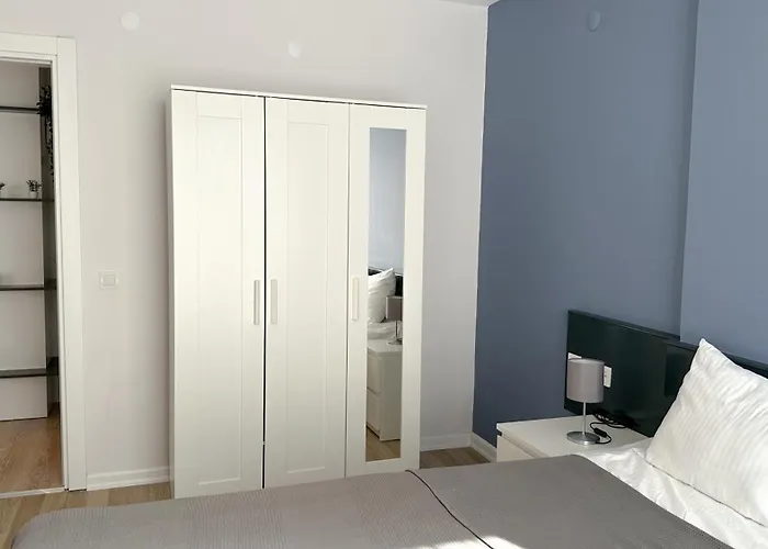 Skovde Διαμέρισμα Αττάλεια