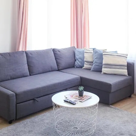Skovde Apartman